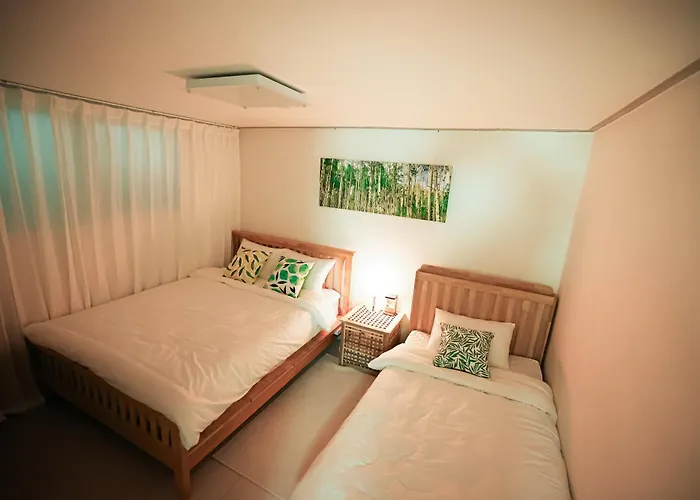 The Station - 5mins To Ddukseom Station, Near Forest, Jamsil, Ddp, Up To 5pax * Seoul