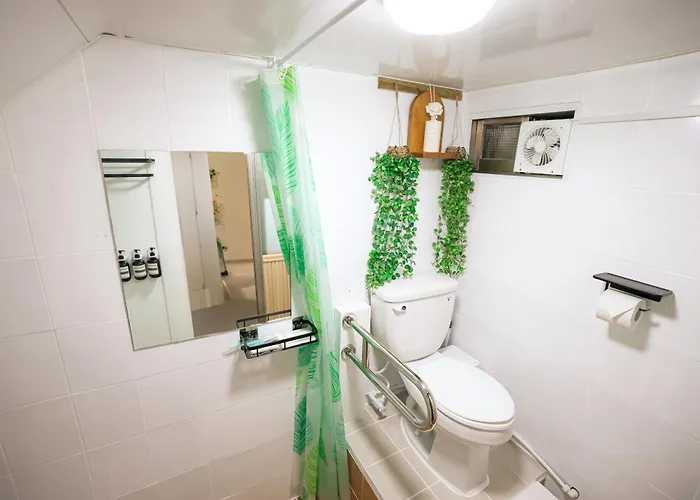 The Station - 5mins To Ddukseom Station, Near Forest, Jamsil, Ddp, Up To 5pax * Seoul